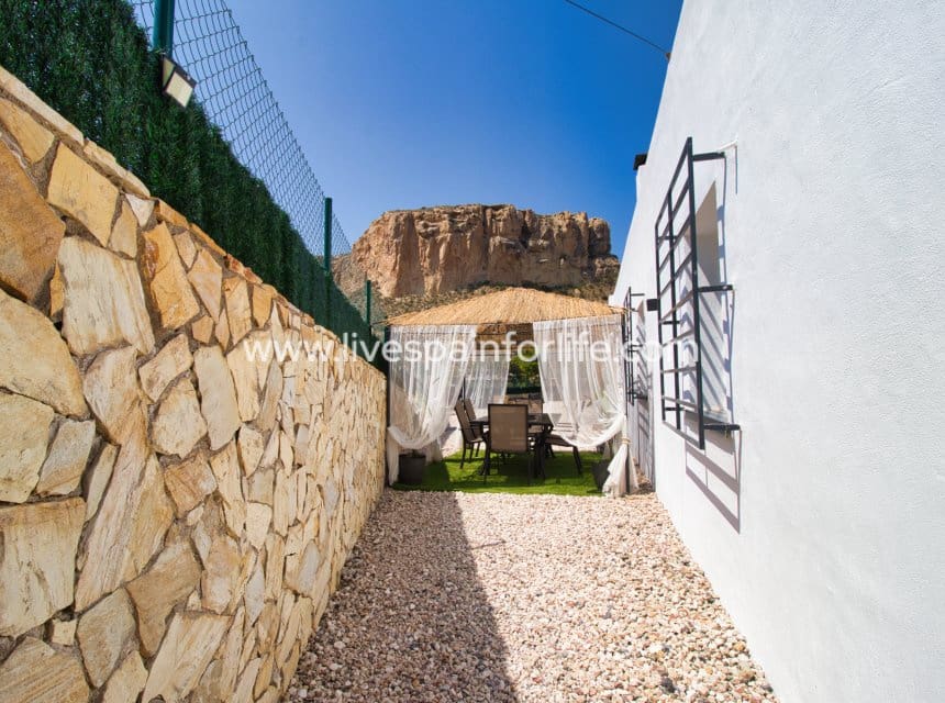 3 Zimmer Finca/Landgut zu verkaufen in Crevillente / Crevillent mit Pool Garage - 395.000 € (Ref: 10043587)