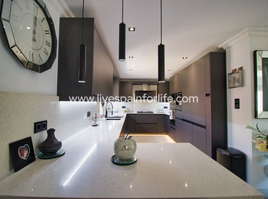 3 Zimmer Finca/Landgut zu verkaufen in Crevillente / Crevillent mit Pool Garage - 395.000 € (Ref: 10043587)