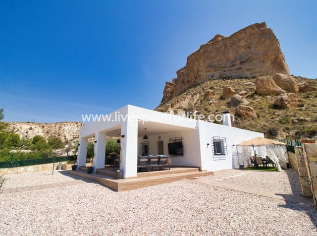 3 Zimmer Finca/Landgut zu verkaufen in Crevillente / Crevillent mit Pool Garage - 395.000 € (Ref: 10043587)