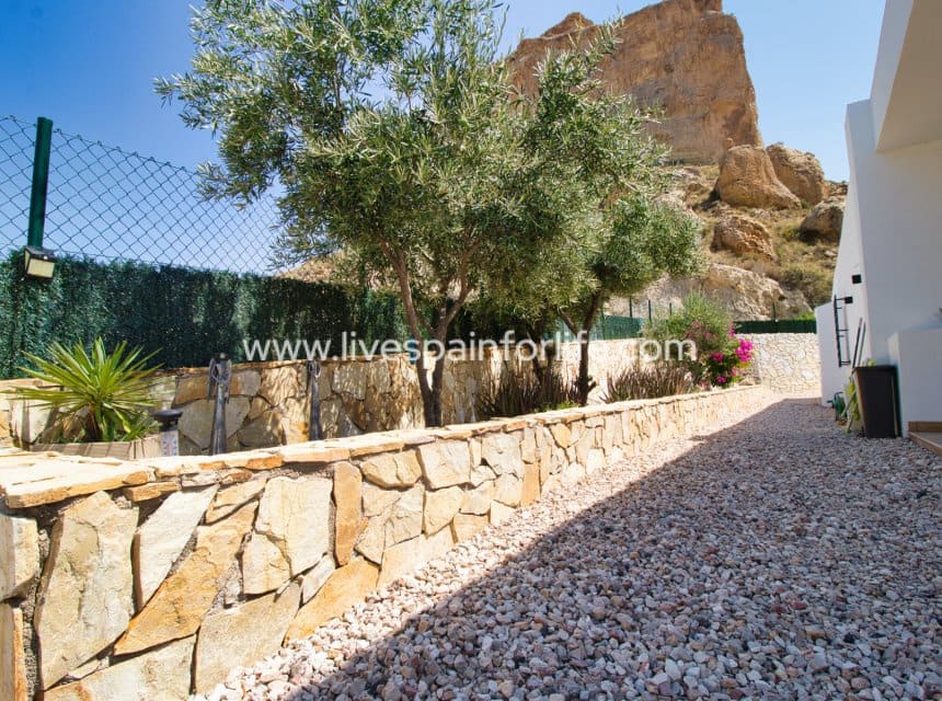 3 Zimmer Finca/Landgut zu verkaufen in Crevillente / Crevillent mit Pool Garage - 395.000 € (Ref: 10043587)
