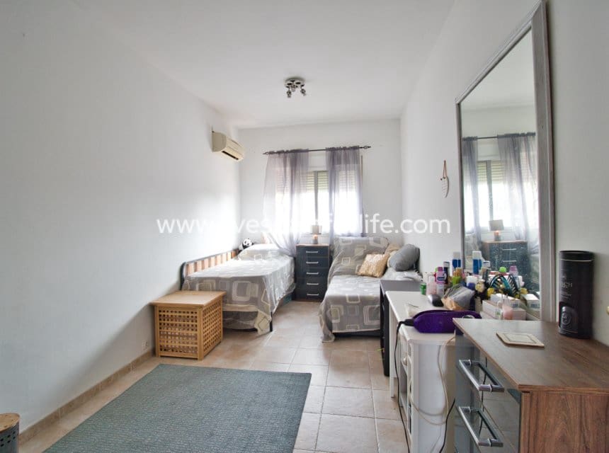 3 soveværelse Finca/Landehus til salg i La Murada med swimmingpool - € 260.000 (Ref: 10052050)