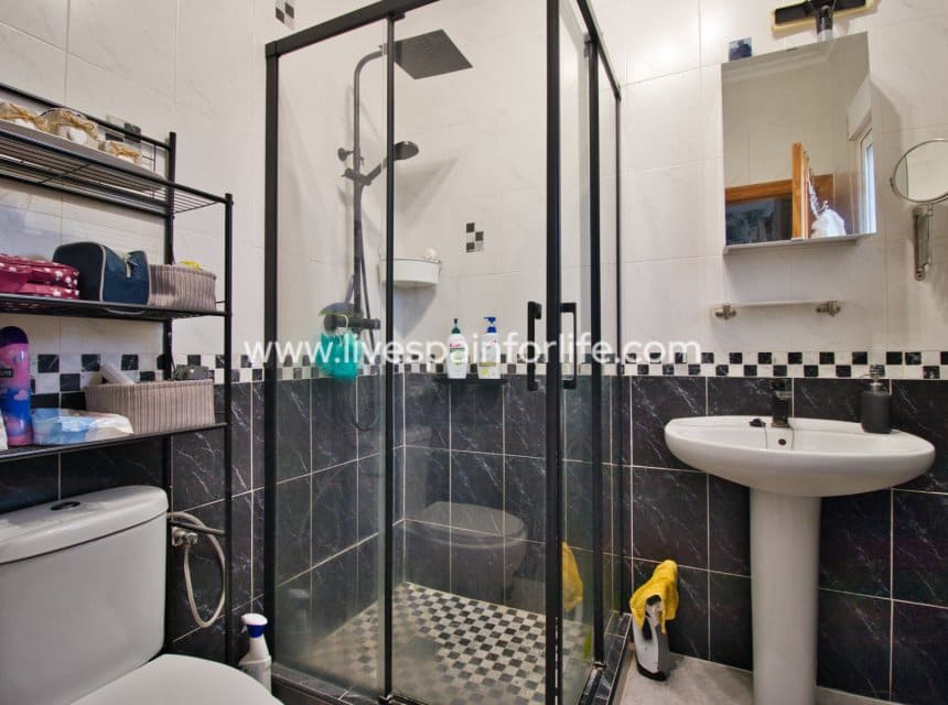 3 soveværelse Finca/Landehus til salg i La Murada med swimmingpool - € 260.000 (Ref: 10052050)