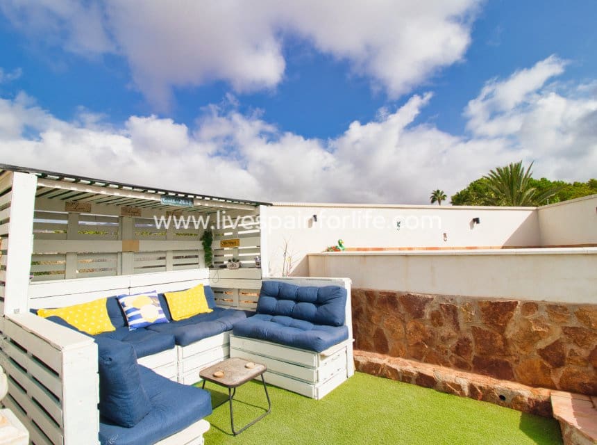 3 soveværelse Finca/Landehus til salg i La Murada med swimmingpool - € 260.000 (Ref: 10052050)