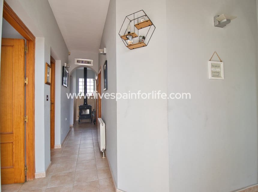 3 soveværelse Finca/Landehus til salg i La Murada med swimmingpool - € 260.000 (Ref: 10052050)