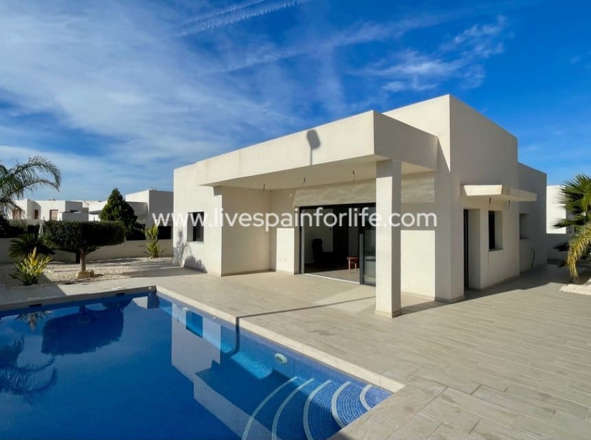 3 quarto Moradia para venda em Rafal com piscina - 415 000 € (Ref: 10057153)