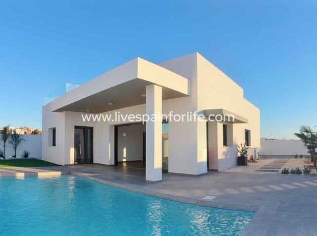 Chalet de 3 habitaciones en Rafal en venta con piscina - 415.000 € (Ref: 10057153)