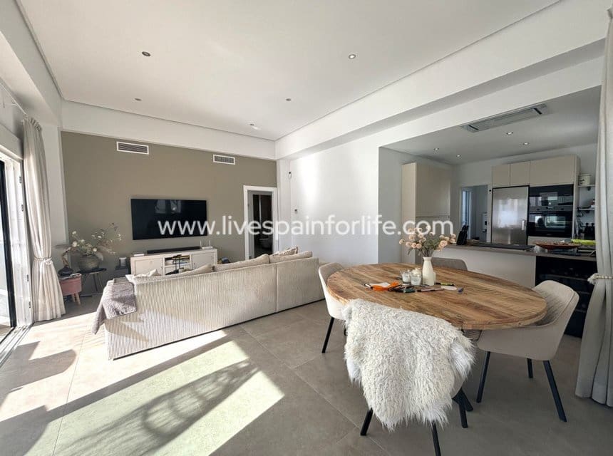 3 quarto Moradia para venda em Rafal com piscina - 415 000 € (Ref: 10057153)