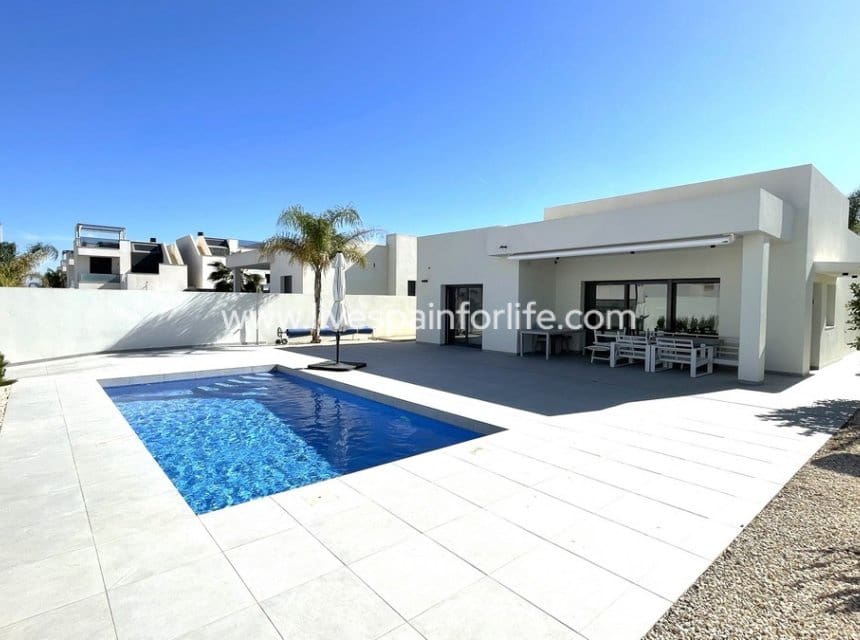 3 quarto Moradia para venda em Rafal com piscina - 415 000 € (Ref: 10057153)