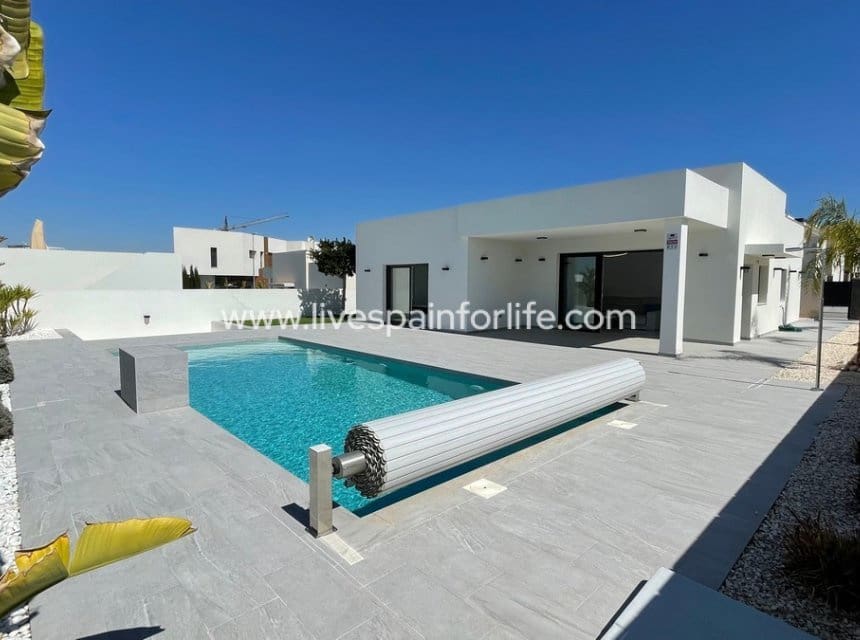 3 quarto Moradia para venda em Rafal com piscina - 415 000 € (Ref: 10057153)