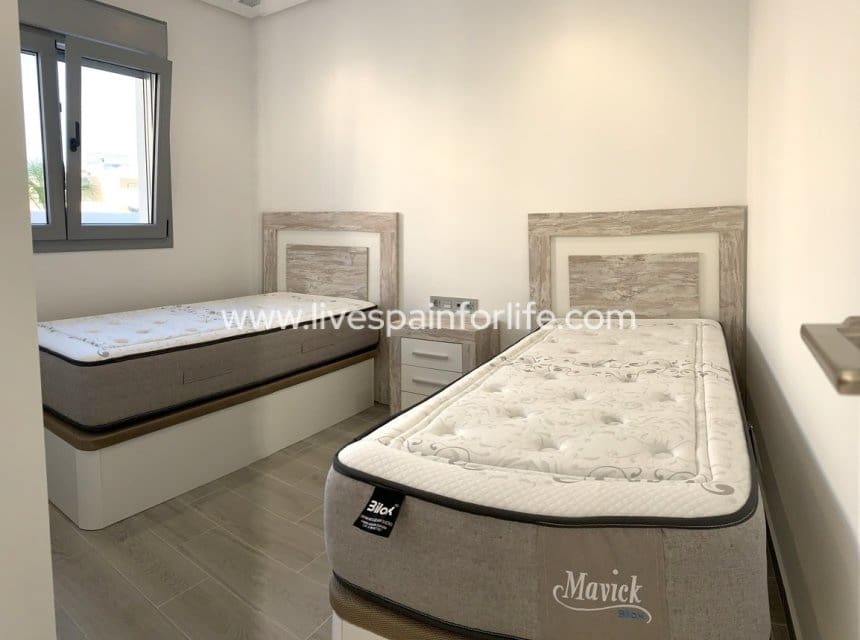 3 quarto Moradia para venda em Rafal com piscina - 415 000 € (Ref: 10057153)