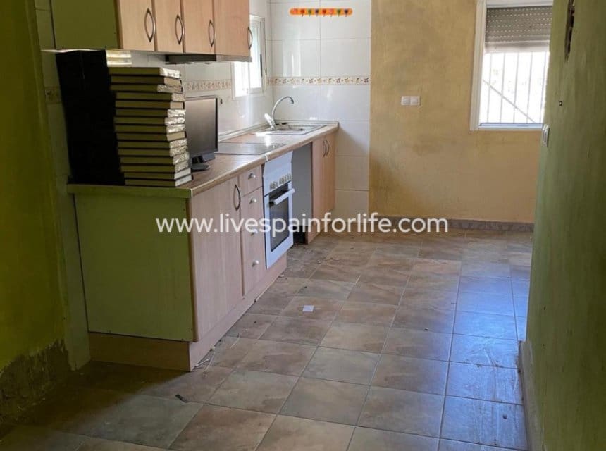 9 bedroom Finca/Country House for sale in Elche / Elx - € 450,000 (Ref: 10057334)