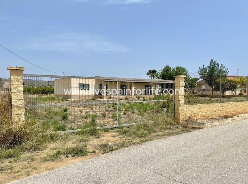 9 bedroom Finca/Country House for sale in Elche / Elx - € 450,000 (Ref: 10057334)