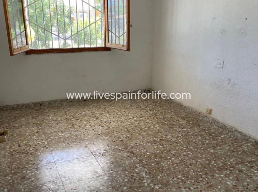 9 bedroom Finca/Country House for sale in Elche / Elx - € 450,000 (Ref: 10057334)