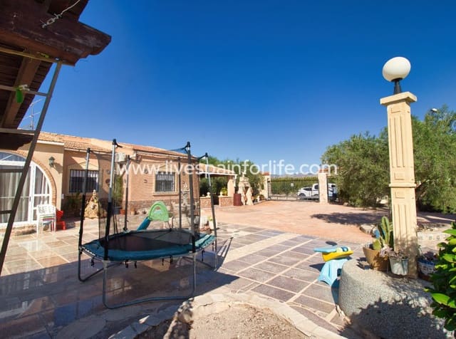 Finca/Casa Rural de 4 habitaciones en Crevillente / Crevillent en venta con piscina garaje - 495.000 € (Ref: 10057335)