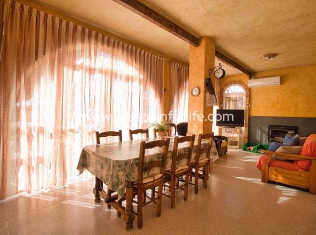 Finca/Casa Rural de 4 habitaciones en Crevillente / Crevillent en venta con piscina garaje - 495.000 € (Ref: 10057335)