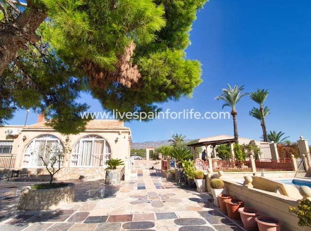 Finca/Casa Rural de 4 habitaciones en Crevillente / Crevillent en venta con piscina garaje - 495.000 € (Ref: 10057335)