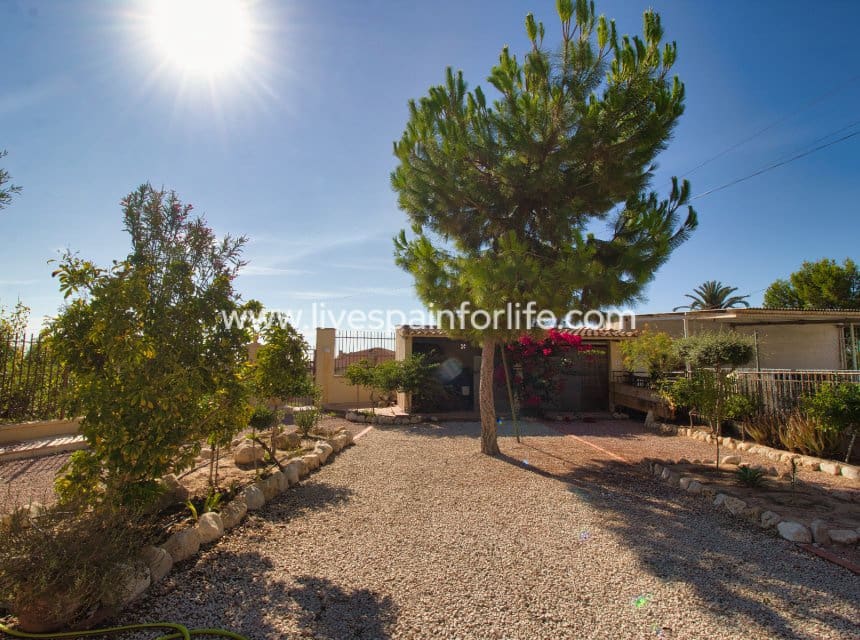 Finca/Casa Rural de 4 habitaciones en Crevillente / Crevillent en venta con piscina garaje - 495.000 € (Ref: 10057335)