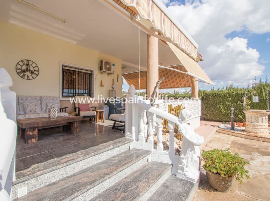 6 sovrum Finca/Hus på landet till salu i Crevillente / Crevillent med pool garage - 468 000 € (Ref: 10060508)