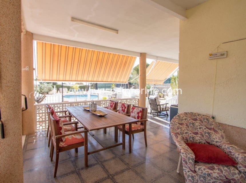 6 sovrum Finca/Hus på landet till salu i Crevillente / Crevillent med pool garage - 468 000 € (Ref: 10060508)