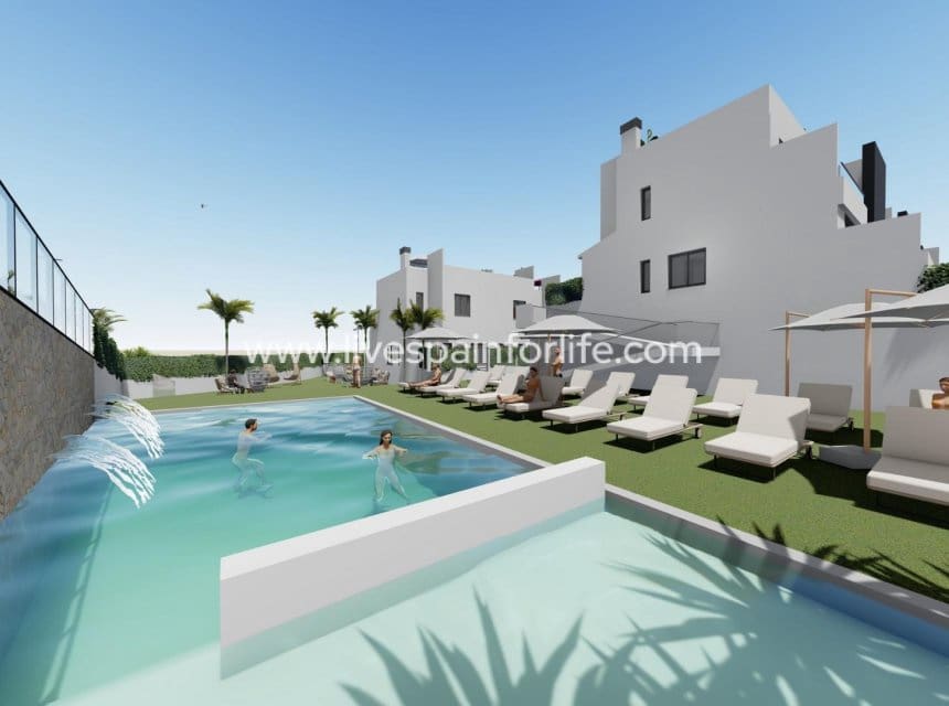 2 soveværelse Byhus til salg i Alicante by med swimmingpool garage - € 223.000 (Ref: 10060509)