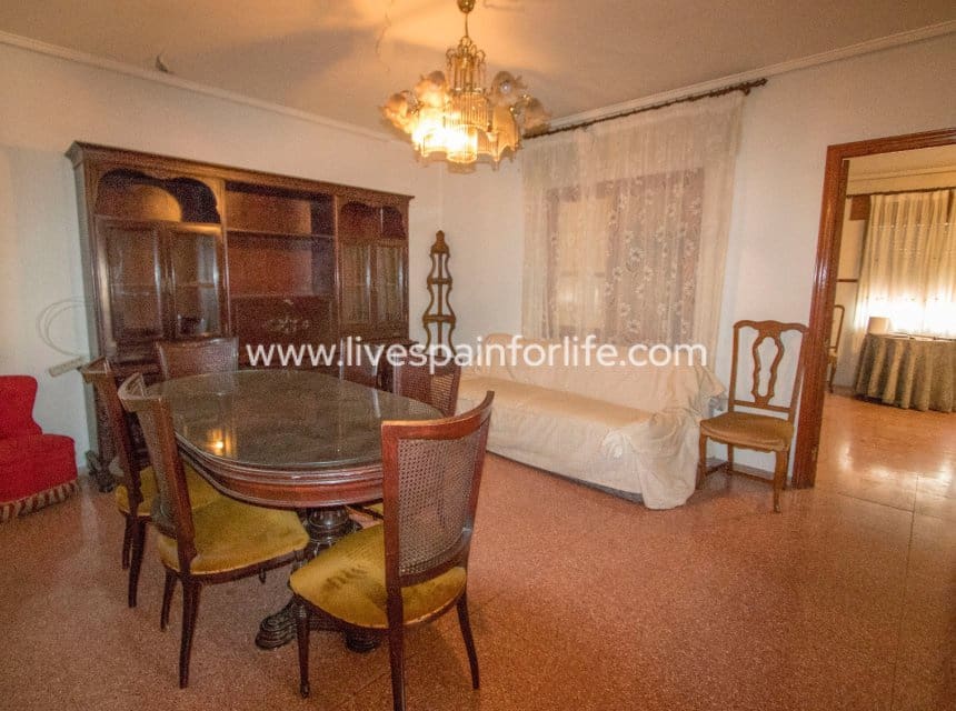 Casa de 3 habitaciones en Albatera en venta con garaje - 180.000 € (Ref: 10060511)