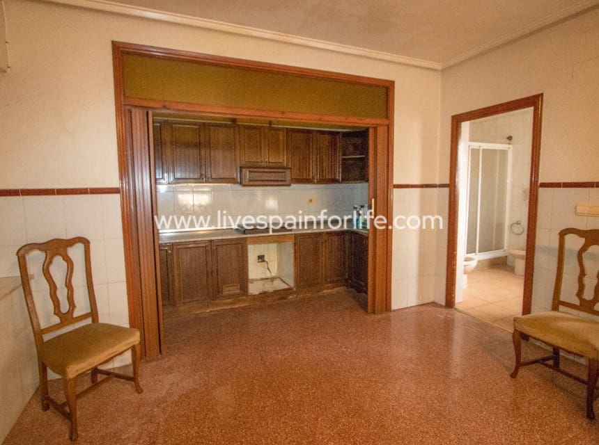 Casa de 3 habitaciones en Albatera en venta con garaje - 180.000 € (Ref: 10060511)