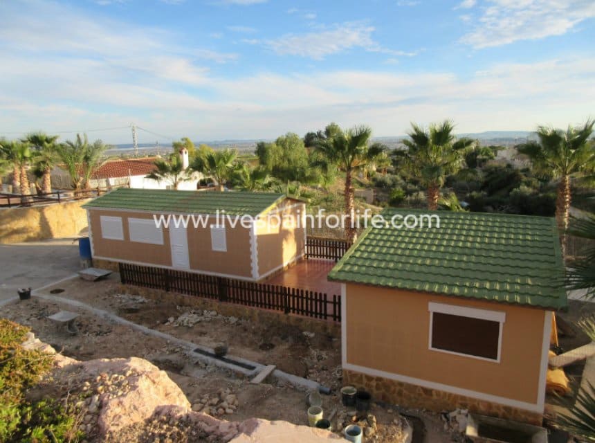 16 slaapkamer Finca/Landhuis te koop in Albatera met zwembad garage - € 1.050.000 (Ref: 10060512)