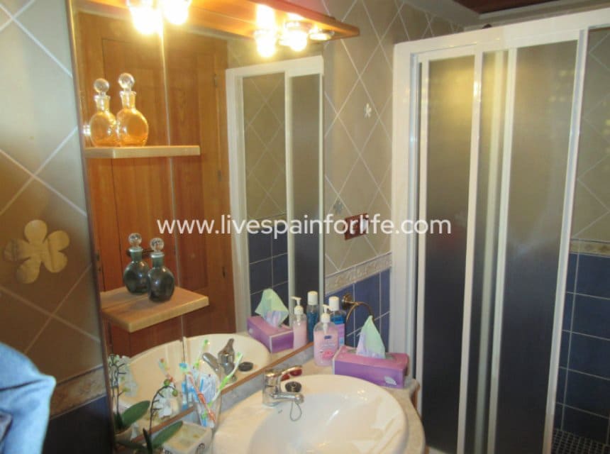 16 slaapkamer Finca/Landhuis te koop in Albatera met zwembad garage - € 1.050.000 (Ref: 10060512)