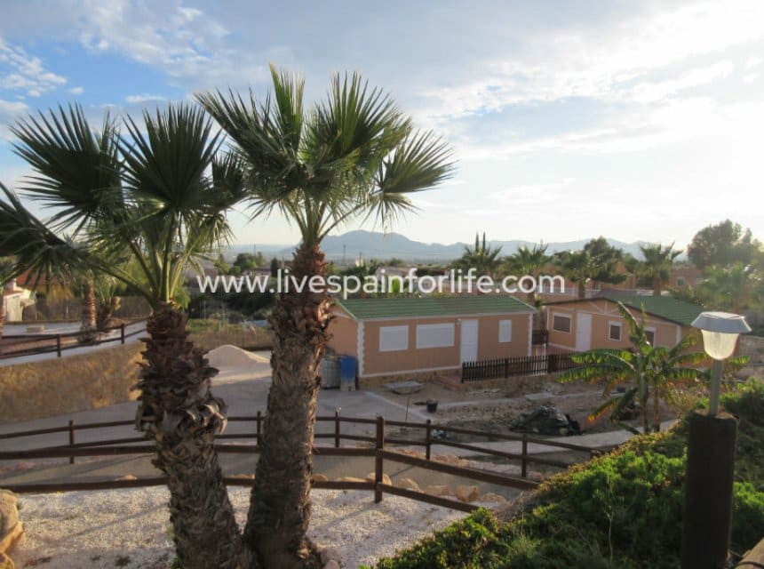 16 slaapkamer Finca/Landhuis te koop in Albatera met zwembad garage - € 1.050.000 (Ref: 10060512)