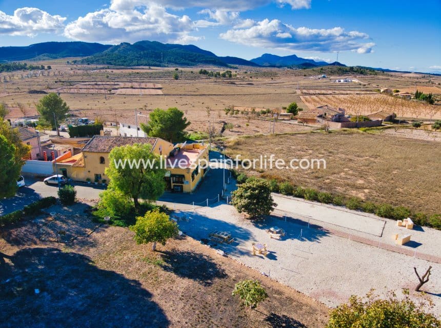 5 sypialnia Finka/Dom wiejski na sprzedaż w Abanilla z basenem garażem - 395 000 € (Ref: 10060514)