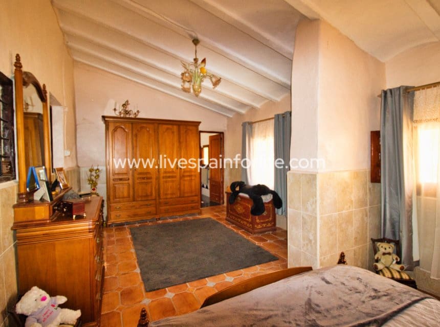 5 sypialnia Finka/Dom wiejski na sprzedaż w Abanilla z basenem garażem - 395 000 € (Ref: 10060514)