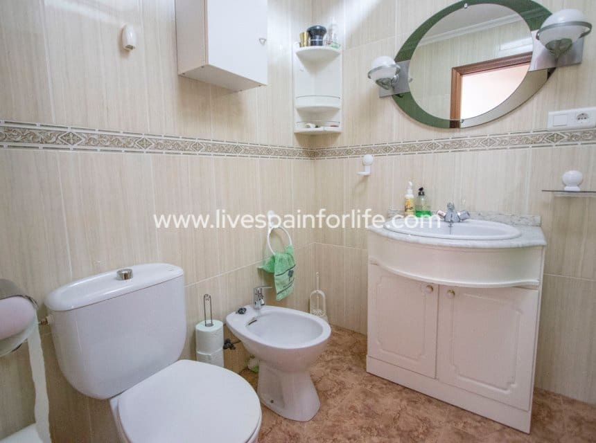 4 slaapkamer Finca/Landhuis te koop in Albatera met zwembad garage - € 425.000 (Ref: 10060571)