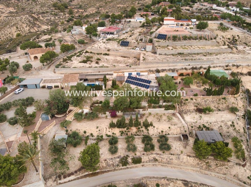 5 soverom Finca/Herregård til salgs i Crevillente / Crevillent med svømmebasseng garasje - € 419 000 (Ref: 10060573)