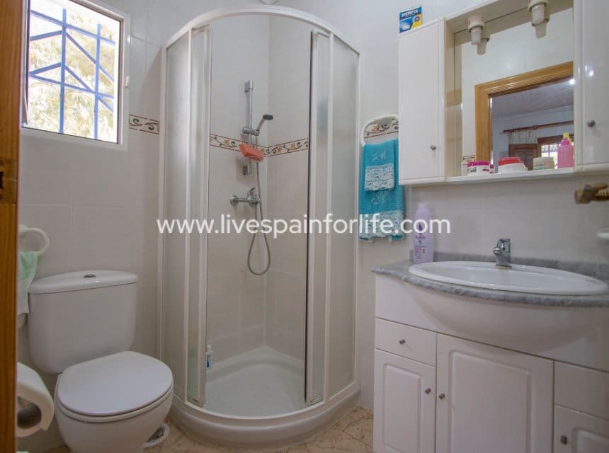 3 slaapkamer Finca/Landhuis te koop in Albatera met zwembad garage - € 260.000 (Ref: 10060576)
