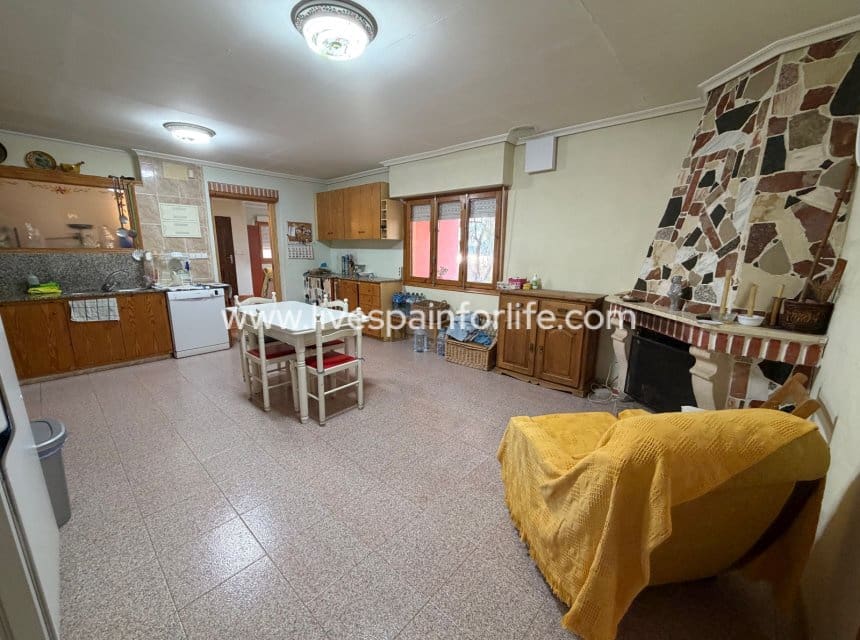 3 sovrum Finca/Hus på landet till salu i La Romana med pool garage - 280 000 € (Ref: 10060579)