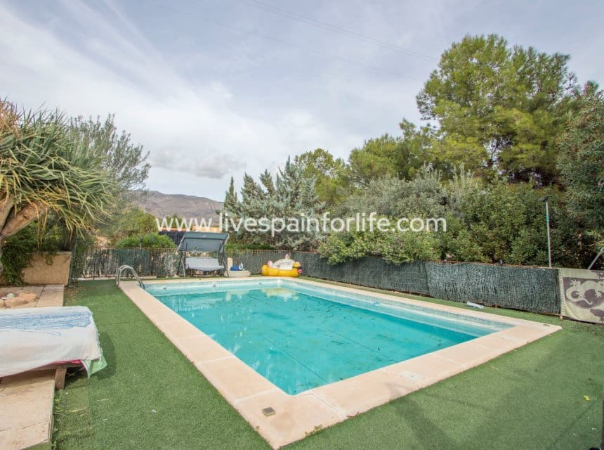 3 sovrum Finca/Hus på landet till salu i Crevillente / Crevillent med pool garage - 290 000 € (Ref: 10060582)