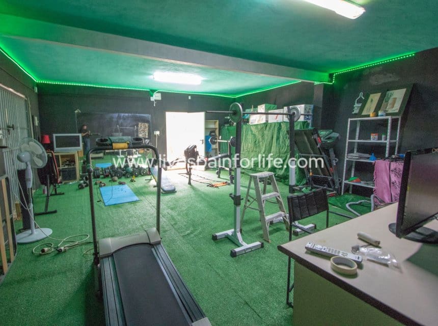 3 sovrum Finca/Hus på landet till salu i Crevillente / Crevillent med pool garage - 290 000 € (Ref: 10060582)