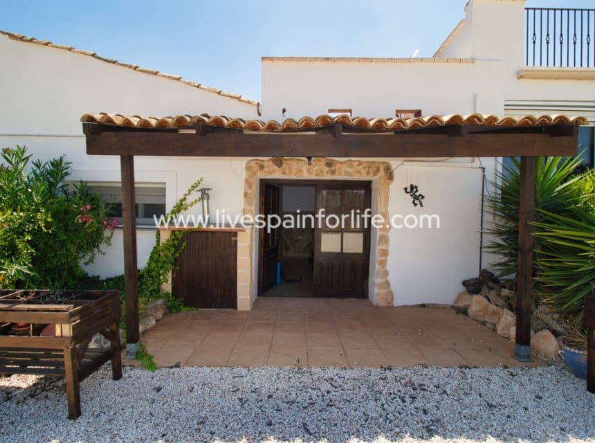 5 sypialnia Finka/Dom wiejski na sprzedaż w Miasto Alicante / Alacant z basenem garażem - 395 000 € (Ref: 10060585)