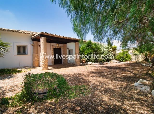 5 sypialnia Finka/Dom wiejski na sprzedaż w Miasto Alicante / Alacant z basenem garażem - 395 000 € (Ref: 10060585)