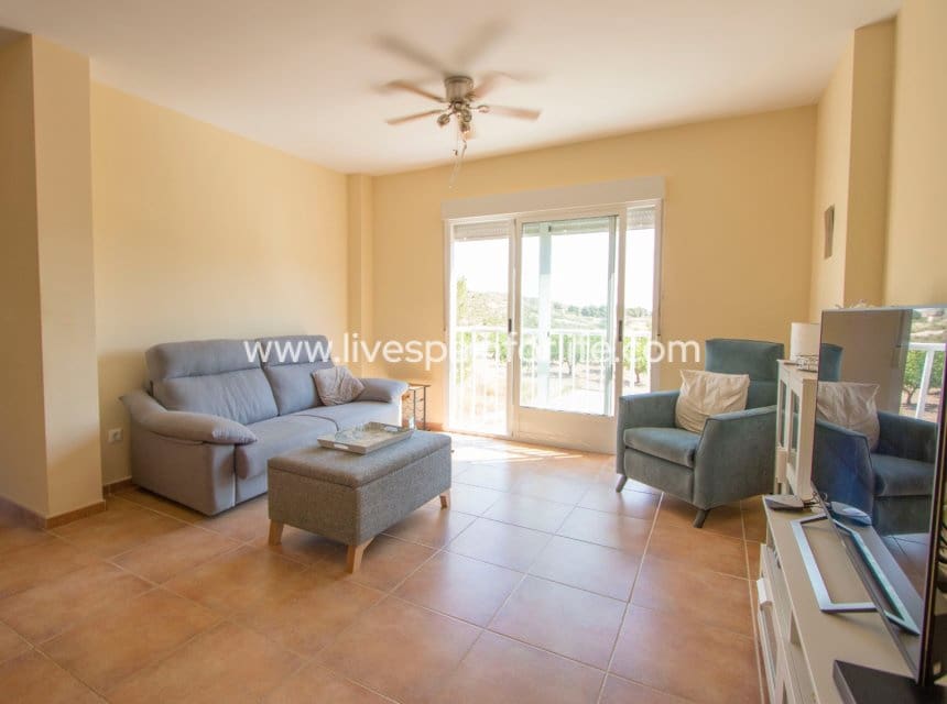 2 slaapkamer Appartement te koop in Hondon de las Nieves - € 99.500 (Ref: 10060587)