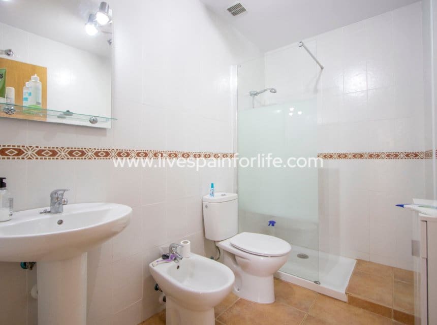 2 slaapkamer Appartement te koop in Hondon de las Nieves - € 99.500 (Ref: 10060587)