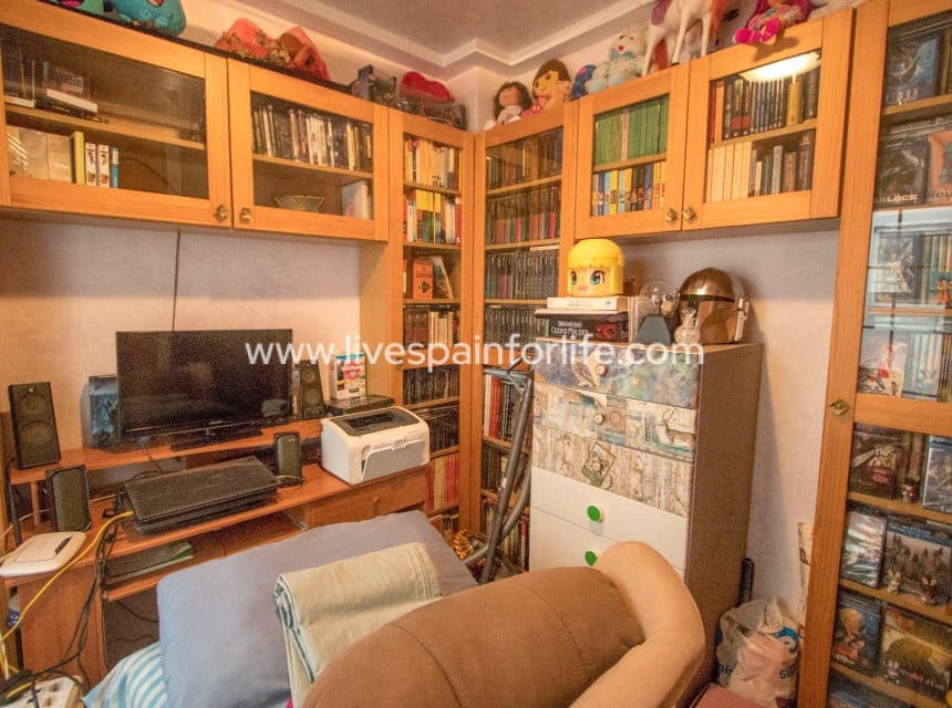 3 slaapkamer Huis te koop in Albatera met garage - € 300.000 (Ref: 10060593)