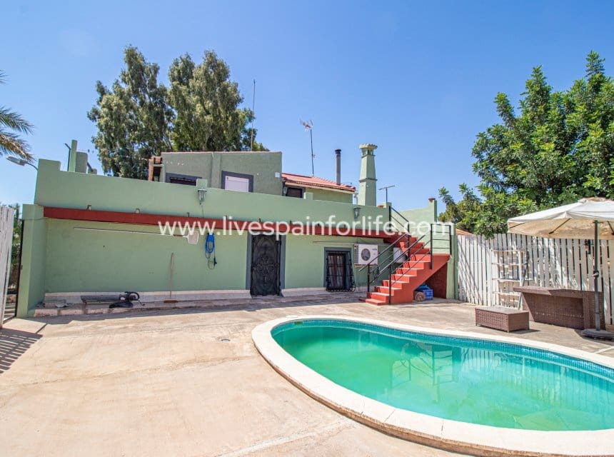 Finca/Casa Rural de 6 habitaciones en Crevillente / Crevillent en venta con piscina garaje - 399.995 € (Ref: 10062604)