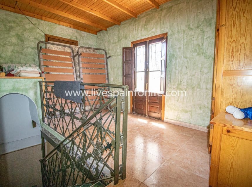 Finca/Casa Rural de 6 habitaciones en Crevillente / Crevillent en venta con piscina garaje - 399.995 € (Ref: 10062604)