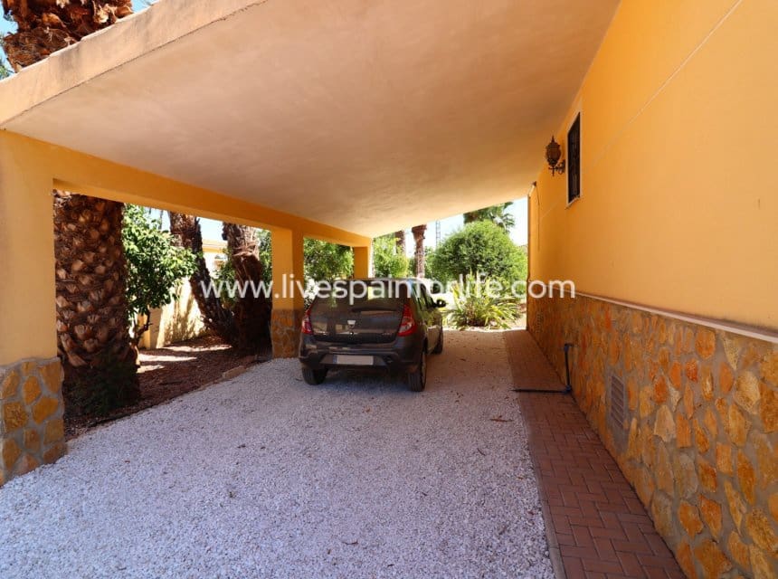 3 sypialnia Finka/Dom wiejski na sprzedaż w Miasto Alicante / Alacant z basenem garażem - 350 000 € (Ref: 10062606)
