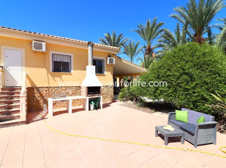 3 sypialnia Finka/Dom wiejski na sprzedaż w Miasto Alicante / Alacant z basenem garażem - 350 000 € (Ref: 10062606)