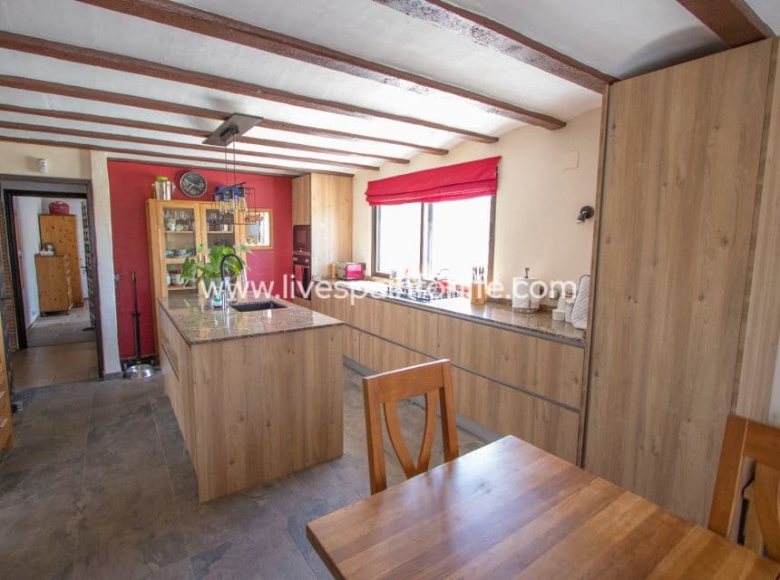 6 Zimmer Finca/Landgut zu verkaufen in Barbarroja mit Pool - 534.995 € (Ref: 10062614)
