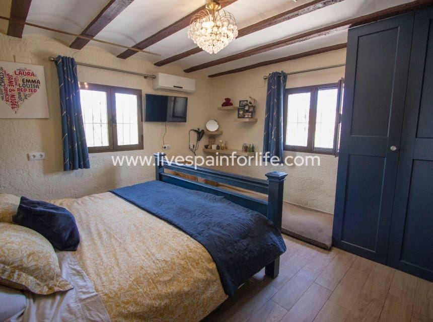 6 Zimmer Finca/Landgut zu verkaufen in Barbarroja mit Pool - 534.995 € (Ref: 10062614)