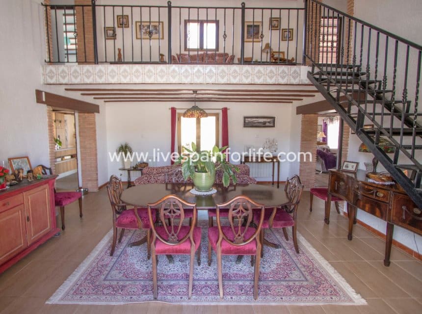 6 Zimmer Finca/Landgut zu verkaufen in Barbarroja mit Pool - 534.995 € (Ref: 10062614)