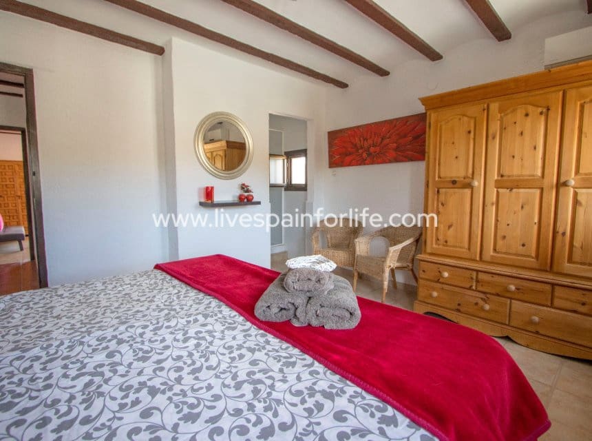 6 Zimmer Finca/Landgut zu verkaufen in Barbarroja mit Pool - 534.995 € (Ref: 10062614)